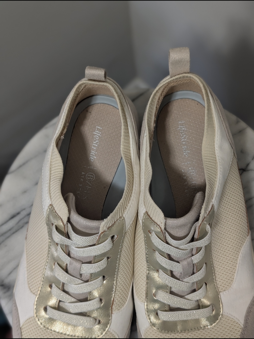 Sneaker - Picture 5 of 5